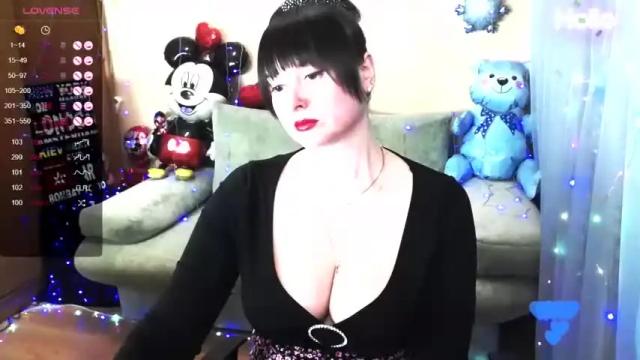 Image 11 of sweetsunnymila Stream on Chaturbate on 13 months ago
