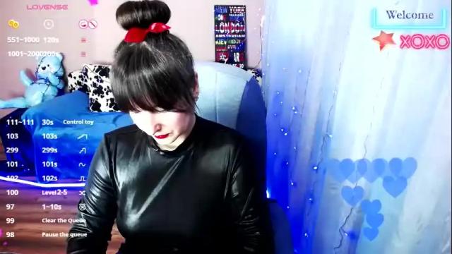 Image 2 of sweetsunnymila Stream on Chaturbate on 23 days ago