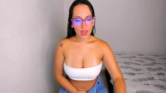 Thumbnail 2, sweetsunrise1_'s Stream at Chaturbate, 14 months ago