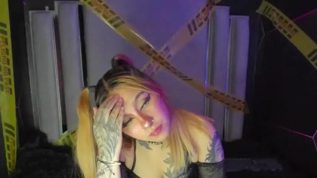 Thumbnail 3, sweett_angeel's Stream at Chaturbate, 20 months ago