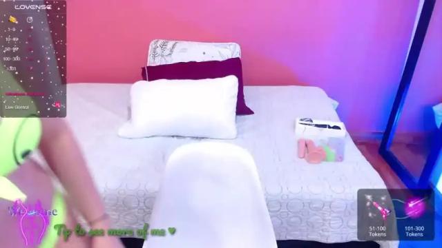 Image 3 of sweett_cherryy_ Stream on Chaturbate on 15 months ago