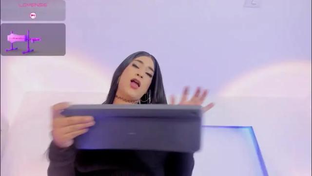 Image 11 of sweett_valeriia_ Stream on Chaturbate on 1 month ago