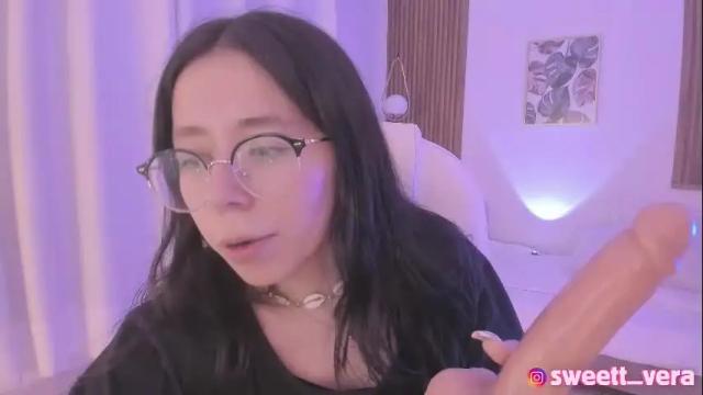 Image 10 of sweett_vera Stream on Chaturbate on 1 month ago
