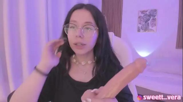 Image 6 of sweett_vera Stream on Chaturbate on 1 month ago