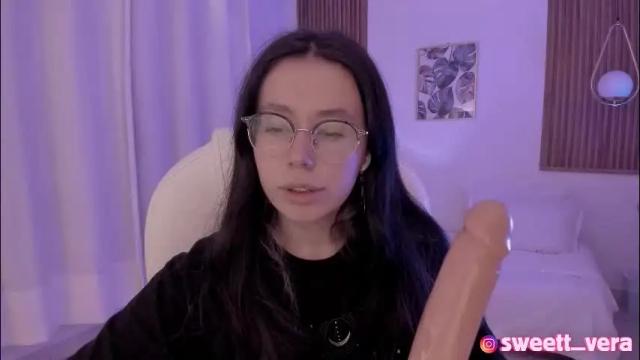 Thumbnail 1, sweett_vera's Stream at Chaturbate, 5 months ago