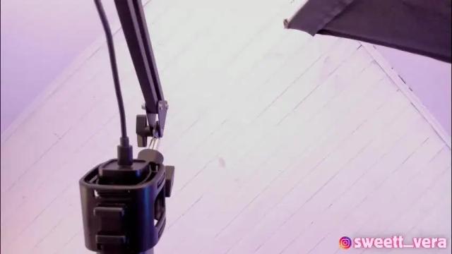 Image 2 of sweett_vera Stream on Chaturbate on 5 months ago