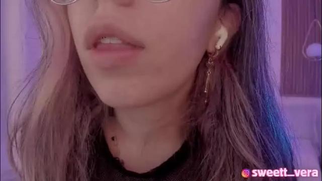 Image 10 of sweett_vera Stream on Chaturbate on 5 months ago