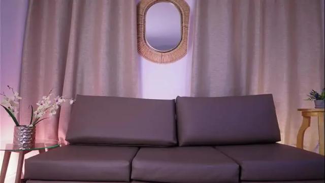 Image 6 of sweett_violet_ Stream on Chaturbate on 27 days ago