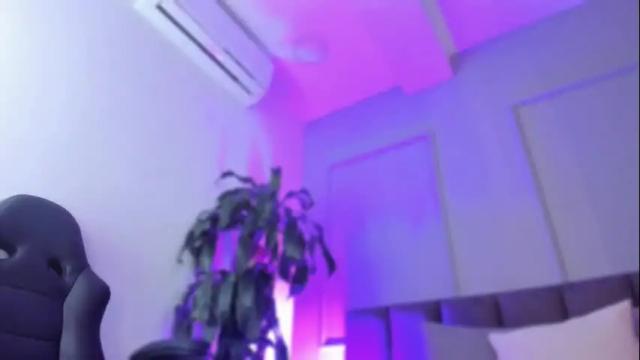 Image 12 of sweettammy_ Stream on Chaturbate on 2 months ago