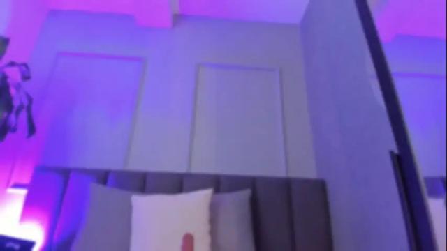 Image 2 of sweettammy_ Stream on Chaturbate on 2 months ago