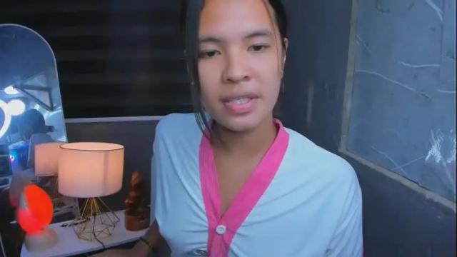 Image 2 of sweettightanna Stream on Chaturbate on 1 month ago