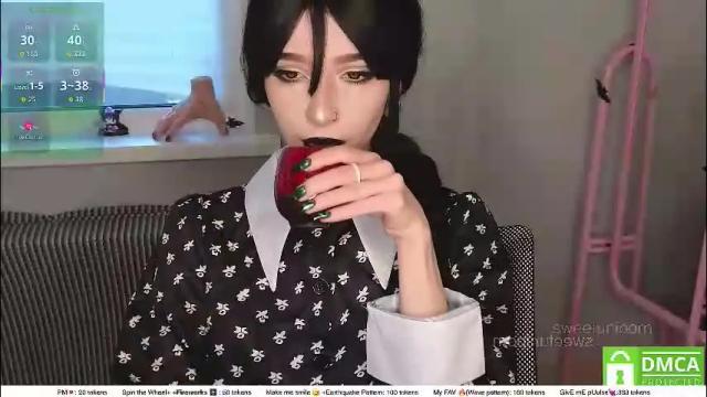 Image 8 of sweetuniporn Stream on Chaturbate on 6 days ago