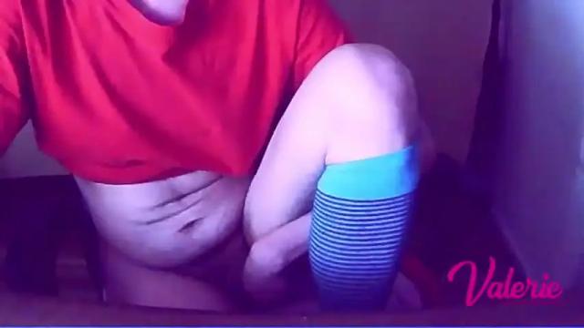 Image 10 of sweetvalerietinybig Stream on Chaturbate on 18 months ago