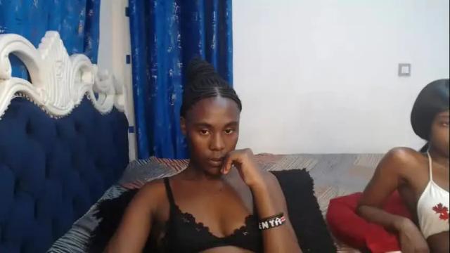 Image 3 of sweetwendy_ Stream on Chaturbate on 29 days ago
