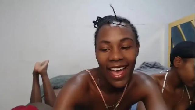 Image 2 of sweetwendy_ Stream on Chaturbate on 12 days ago