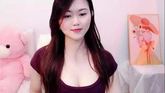 Image 4 of sweetxixi1 Stream on Chaturbate on 17 months ago