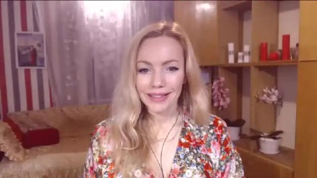 Image 7 of sweety_friend Stream on Chaturbate on 14 months ago