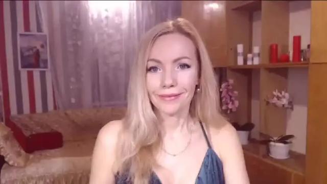 Image 2 of sweety_friend Stream on Chaturbate on 14 months ago
