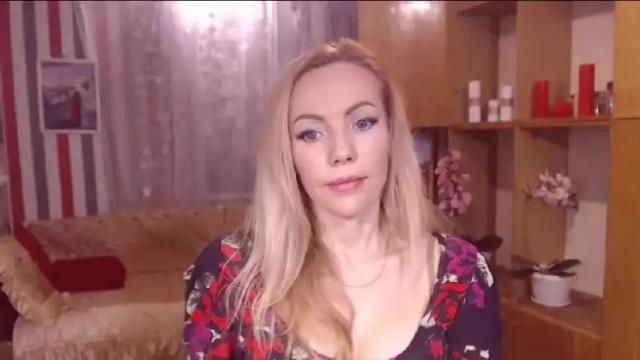 Image 10 of sweety_friend Stream on Chaturbate on 14 months ago