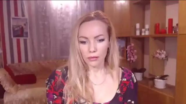 Image 3 of sweety_friend Stream on Chaturbate on 14 months ago