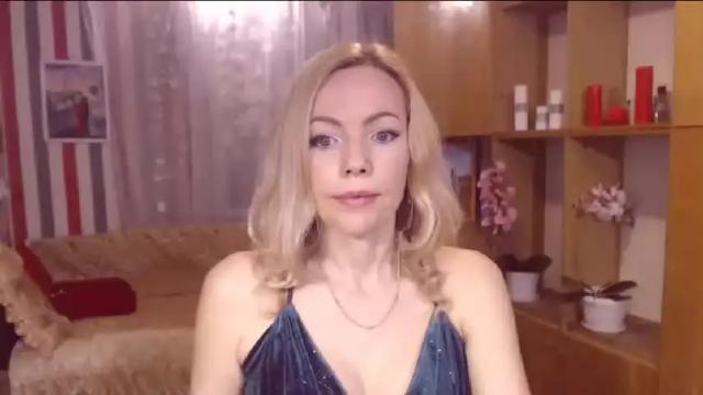 Image 11 of sweety_friend Stream on Chaturbate on 14 months ago
