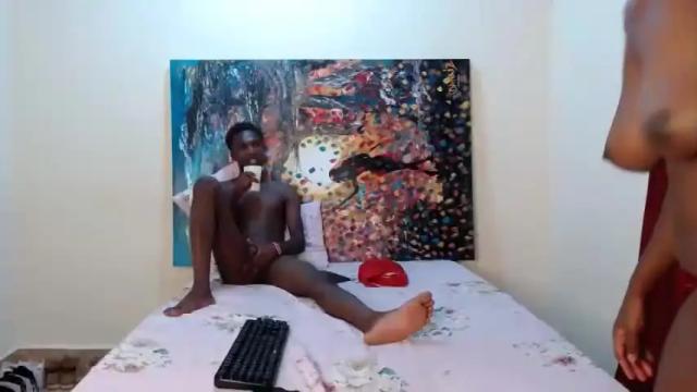 Image 7 of sweety_juliet01 Stream on Chaturbate on 21 months ago