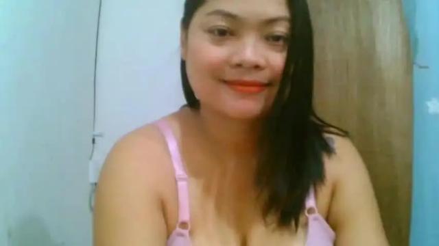 Image 7 of sweety_miley09 Stream on Chaturbate on 14 months ago