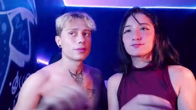 Image 4 of sweety_zoey Stream on Chaturbate on 24 months ago