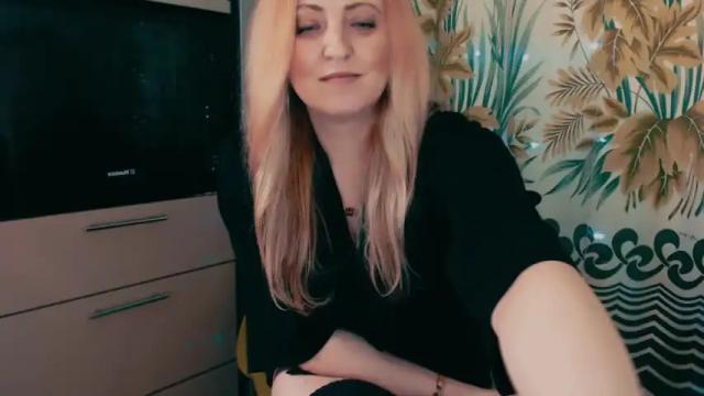 Image 12 of sweetyliza Stream on Chaturbate on 14 months ago