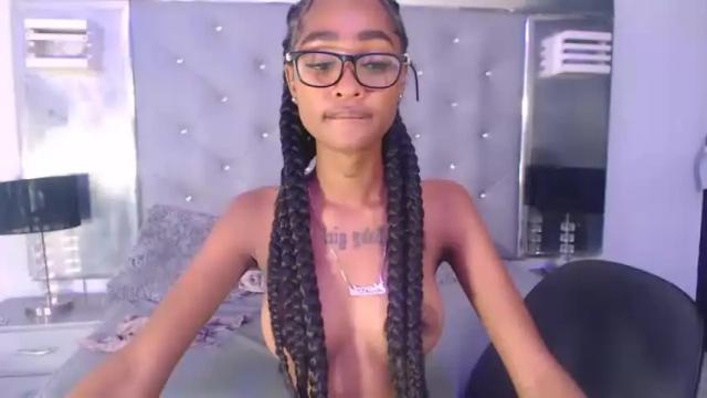 Image 12 of swettangelysex Stream on Chaturbate on 13 months ago