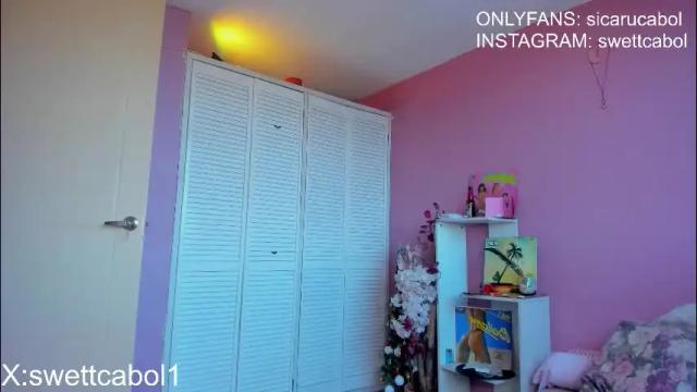 Image 2 of swettcabol Stream on Chaturbate on 17 days ago