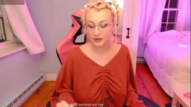 Image 6 of switchykitty Stream on Chaturbate on 1 month ago