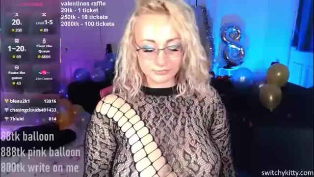 Image 12 of switchykitty Stream on Chaturbate on 13 days ago