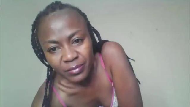 Image 4 of swtebony1 Stream on Chaturbate on 2 months ago