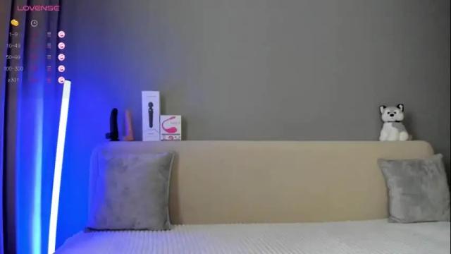 Image 7 of swweetangel Stream on Chaturbate on 1 month ago