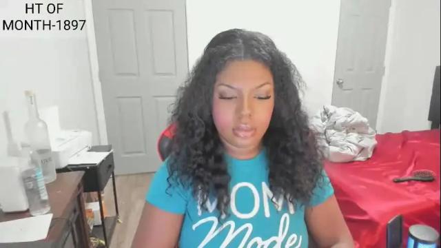 Image 2 of sxamleuy Stream on Chaturbate on 2 months ago