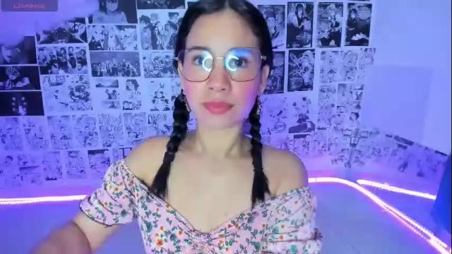 Image 2 of sylphy17 Stream on Chaturbate on 3 months ago