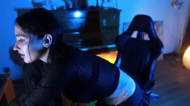 Image 10 of sylvia_the_vampire Stream on Chaturbate on 21 months ago