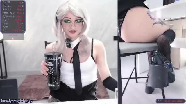 Image 3 of sylvie_fey Stream on Chaturbate on 24 days ago