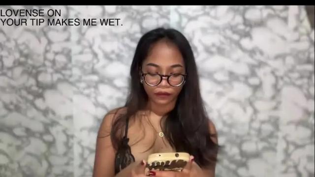 Image 4 of sylvyhxil Stream on Chaturbate on 2 months ago