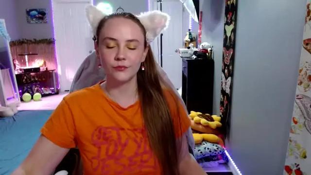 Image 2 of syndica Stream on Chaturbate on 24 days ago