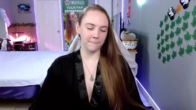 Image 2 of syndica Stream on Chaturbate on 1 month ago
