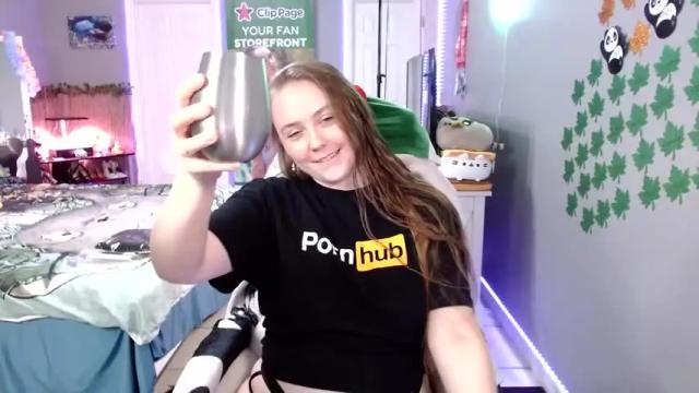 Image 2 of syndica Stream on Chaturbate on 1 month ago