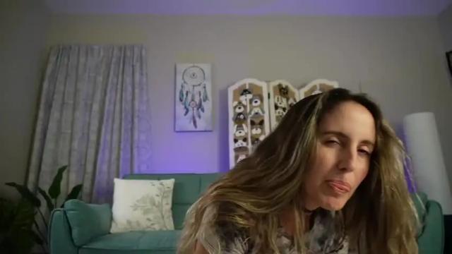 Image 6 of syriahsage Stream on Chaturbate on 1 month ago