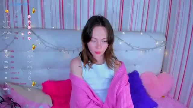 Image 2 of t33nseverina Stream on Chaturbate on 16 months ago
