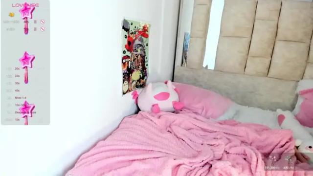 Image 4 of ta_miau Stream on Chaturbate on 14 months ago