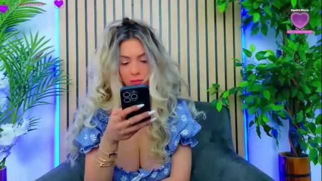 Image 2 of taahiraarabian Stream on Chaturbate on 1 month ago