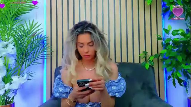 Image 8 of taahiraarabian Stream on Chaturbate on 1 month ago