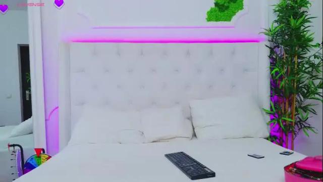 Image 2 of taahiraarabian Stream on Chaturbate on 1 month ago