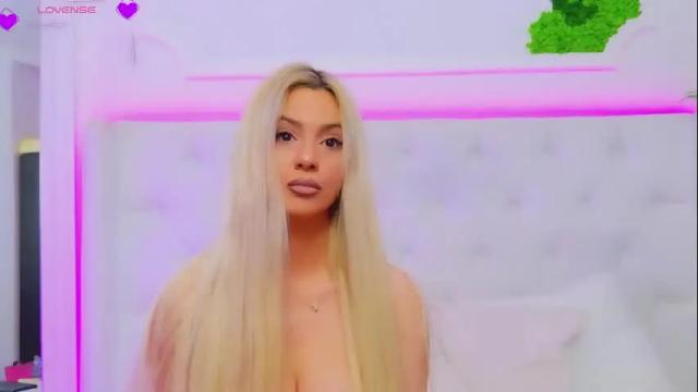 Image 12 of taahiraarabian Stream on Chaturbate on 13 days ago